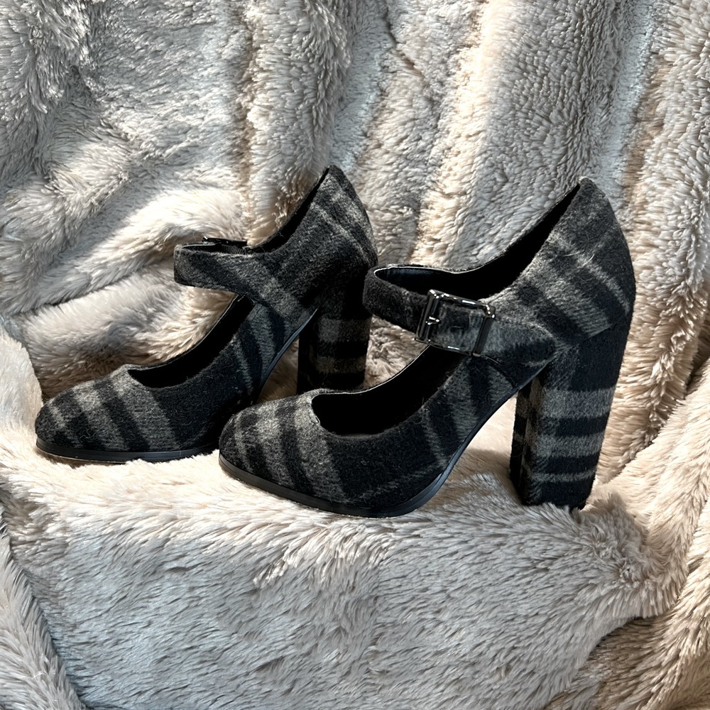 Grey Plaid Mary Janes